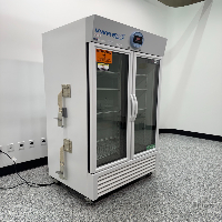 VWR HCCS-35 Laboratory Refrigerator image 0
